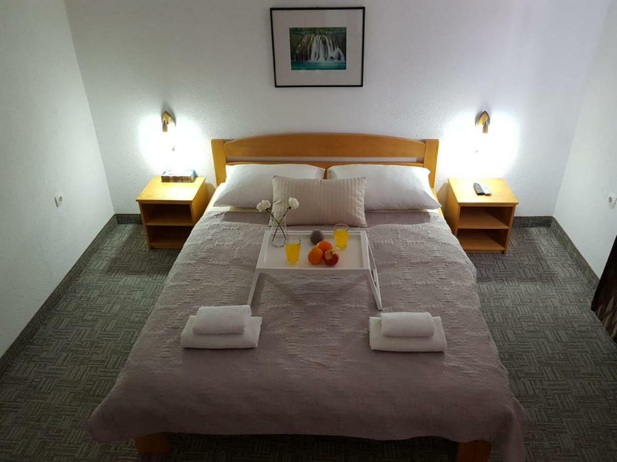 Guesthouse Kovacevic Korenica Esterno foto
